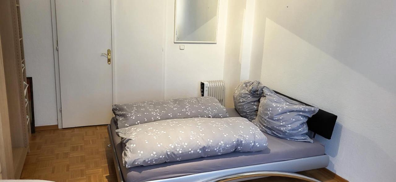 באד הומבורג וור דר הואה Von Privat, Grosses Zimmer Sehr Zentral In Bad Homburg Stadtmitte מראה חיצוני תמונה
